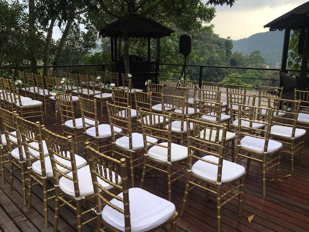 Chiavari chair temporary visual
